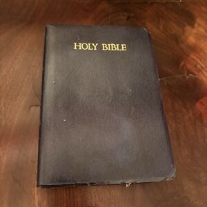 Vintage Holy Bible King James Version KJV Red Letter Concordance 1984